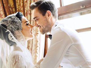 Merve Boluğur - Murat Dalkılıç... ONLAR ARTIK EVLİ!