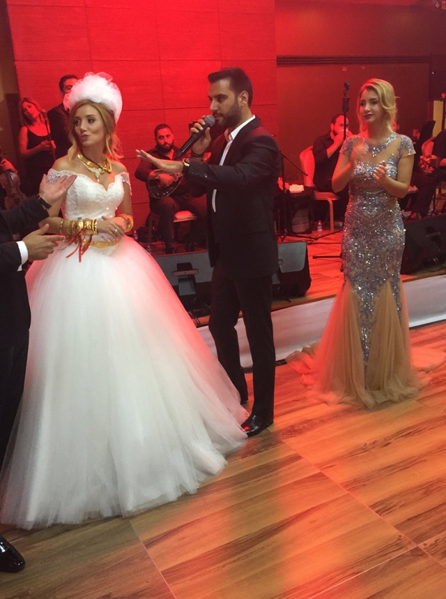 Avşa Dalveren... EVLENDİ!