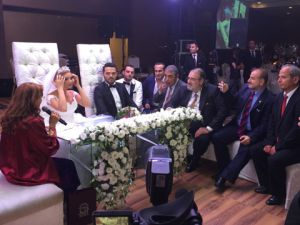 Avşa Dalveren... EVLENDİ!