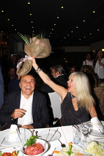 Samantha Fox... HAYRANLARIYLA BULUŞTU!