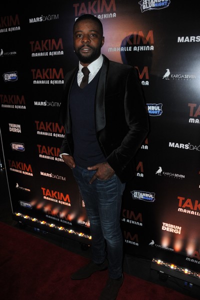 “TAKIM: Mahalle Aşkına”... İÇİMİZDEKİ UMUDU CANLI TUTACAK FİLME ŞAŞALI G 10