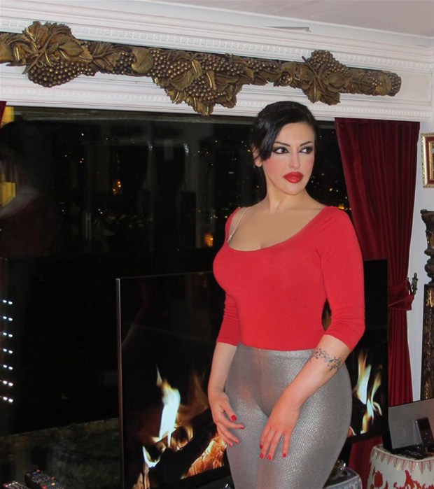 Esra Saraçoğlu... ADNAN HOCA'NIN SON GÖZDE KEDİCİĞİ 14