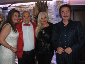 Mehmet-Zühre Dalmaz... EVLİLİKTE 4. YILLARINI KUTLADILAR!