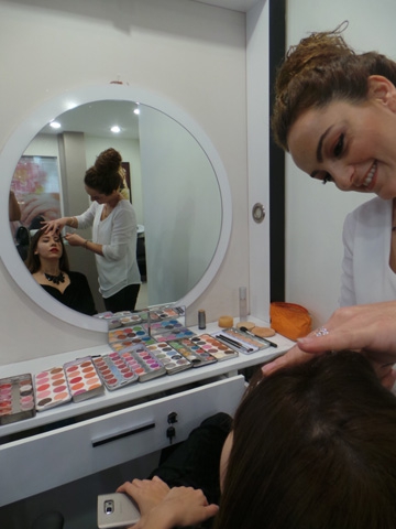 Yağmur Ayaz... PODYUMLARIN EN GÜZEL BACAKLARI EMİN ELLERDE! 11