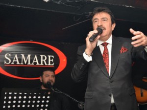 Ahmet Selçuk İlhan... ANADOLU YAKASI'NDA ŞİİR VE MÜZİK ZİYAFETİk