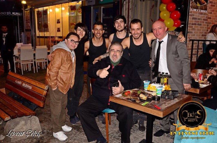 “HIZLI VE KÖFTELİ”YE ‘ATEŞLİ’ AÇILIŞ!...