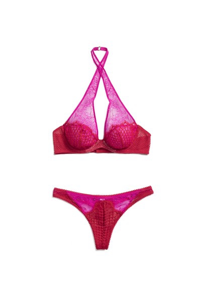 Victoria's Secret... MELEKLERİN İÇ GICIKLAYAN "SEVGİLİLER GÜNÜ" KOLLEKSİ 8