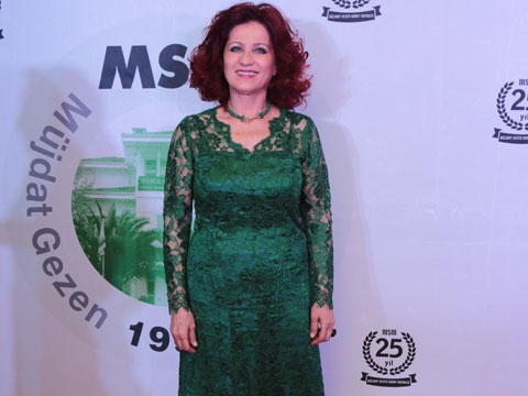 MÜJDAT GEZEN SANAT MERKEZİ 25.YILINI KUTLADI