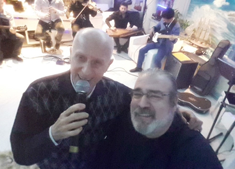 Selçuk Ural... YENİ YAŞINI ESKİ DOSTLARIYLA KUTLADI! 22