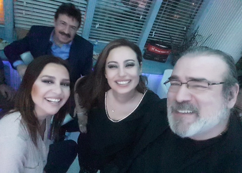 Selçuk Ural... YENİ YAŞINI ESKİ DOSTLARIYLA KUTLADI! 25