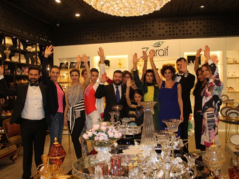 Son Trend...'KADINA ŞİDDETE HAYIR' DEFİLESİ! 1