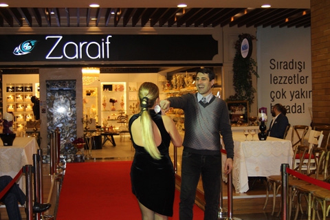 Son Trend...'KADINA ŞİDDETE HAYIR' DEFİLESİ! 14