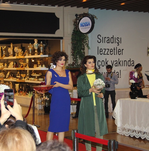 Son Trend...'KADINA ŞİDDETE HAYIR' DEFİLESİ! 4