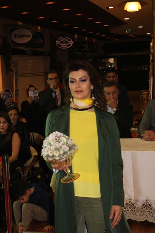 Son Trend...'KADINA ŞİDDETE HAYIR' DEFİLESİ! 9