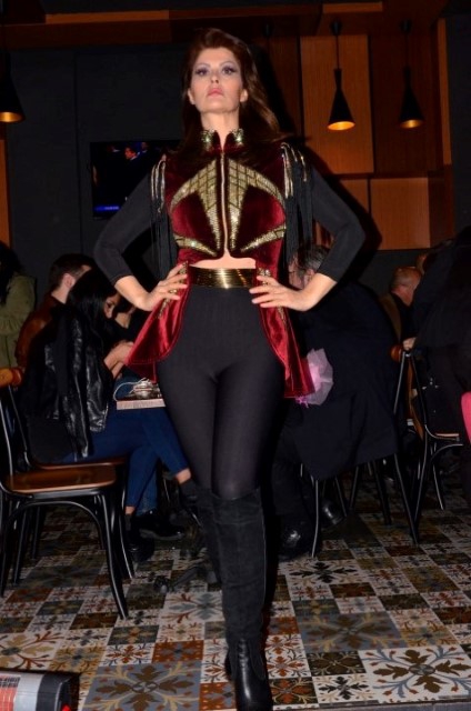 Nilüfer Kurt… STEAK HOUSE’DA DOĞUM GÜNÜ! 11