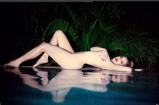 Khloe Kardashian..."PORNO SEYRETMEYE BAYILIRIM"!.. 6