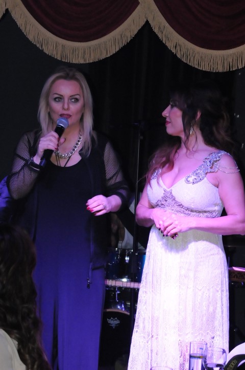 Asuhan… ALBÜM LANSMANINA SANATÇI YAĞDI... 9