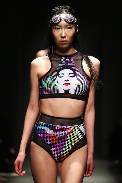 İŞTE 2016’NIN BİKİNİ VE MAYO MODASI… 14