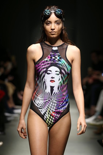 İŞTE 2016’NIN BİKİNİ VE MAYO MODASI… 9