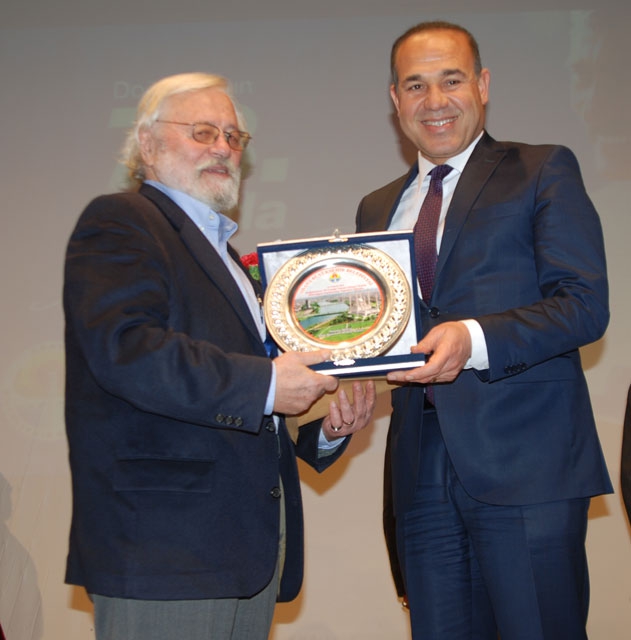 ÇİRKİN KRAL DOĞUM GÜNÜNDE ANILDI! 10