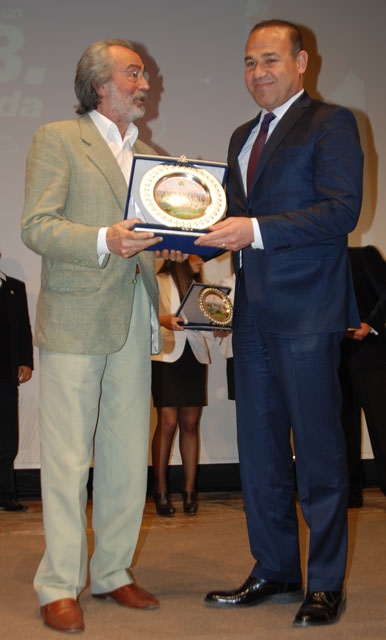 ÇİRKİN KRAL DOĞUM GÜNÜNDE ANILDI! 15