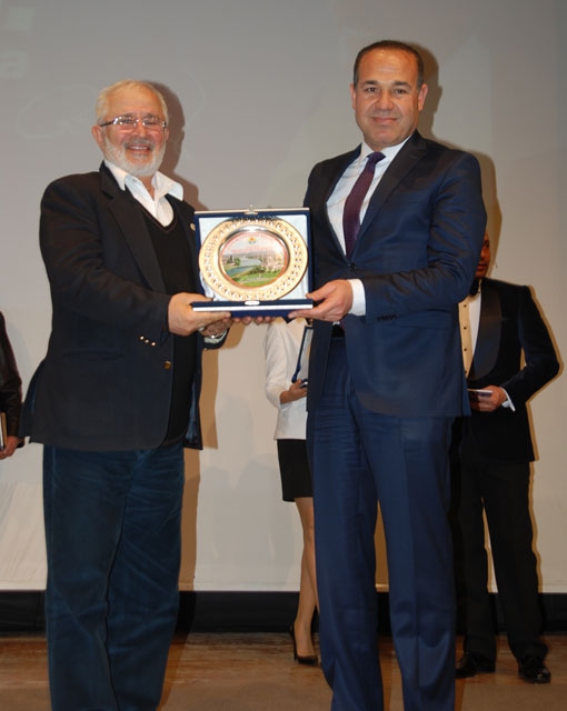 ÇİRKİN KRAL DOĞUM GÜNÜNDE ANILDI!