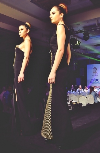“Kıbrıs Moda Günü”...YAVRU VATAN'DA MODA RÜZGARLARI ESTİ!..