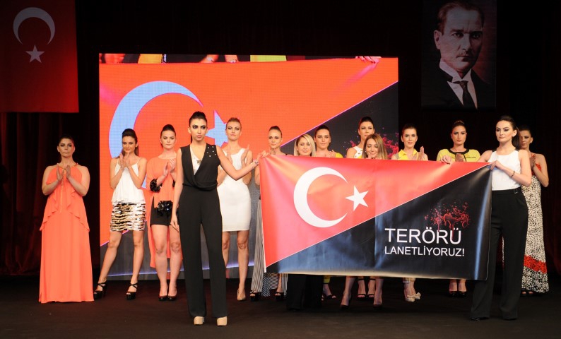 Fashion TV Moda Ödülleri... GÖRKEMLİ BİR TÖRENLE SAHİPLERİNİ BULDU! 24