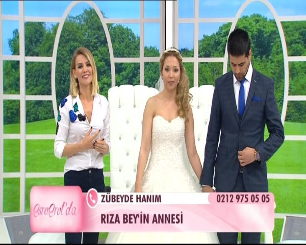 Esra Erol’da... 9.YILINDA 321.NİKÂH!