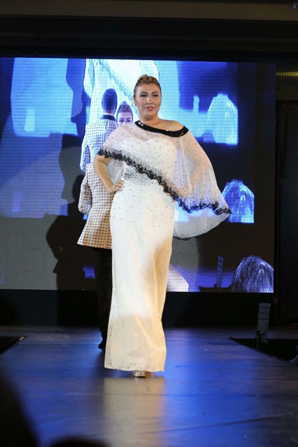 Murat Günhan... ŞEHİT AİLELERİ YARARINA DEFİLE! 14