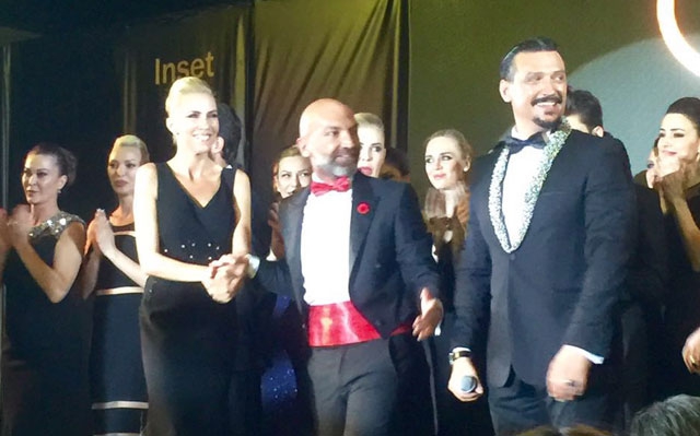 Murat Günhan... ŞEHİT AİLELERİ YARARINA DEFİLE! 18