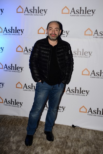 ŞIK VE GÖZ ALICI TASARIMLAR, İLK KEZ ÇATIDA YAPILAN BİR DEFİLEDE HAYAT B 17