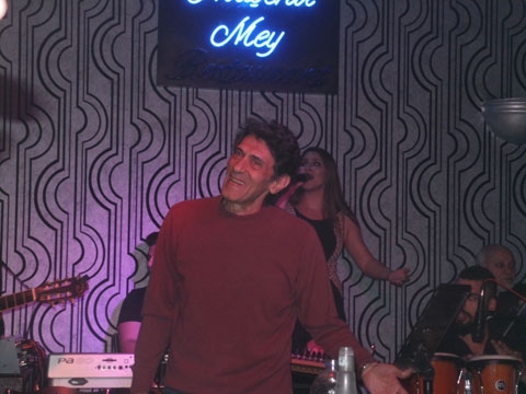 Ahmet Selçuk İlkan...ANADOLU YAKASI'NDA SANATÇILAR FASLI! ! 8