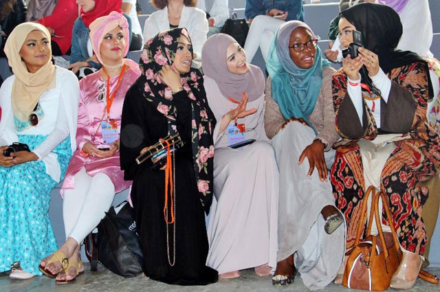 HAYDARPAŞA GARI'NDA ŞARK ESİNTİSİ! 23