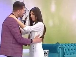 Esra Erol'da… BİR İLK YAŞANDI.