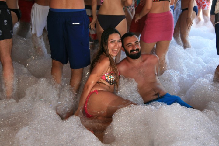 BODRUM'DA ÇILGIN PARTİLER BAŞLADI!.. 7