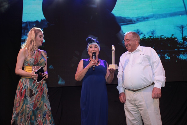 KKTC MAGAZİN GAZETECİLERİ ÖDÜLLERİ SAHİPLERİNİ BULDU! 24