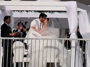 Sıla Şahin… PLAYBOY’UN TÜRK ASILLI YILDIZI EVLENDİ