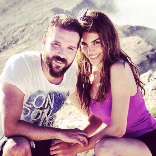 MUTLULUĞU SETDE BULAN ÜNLÜLER!.. 7