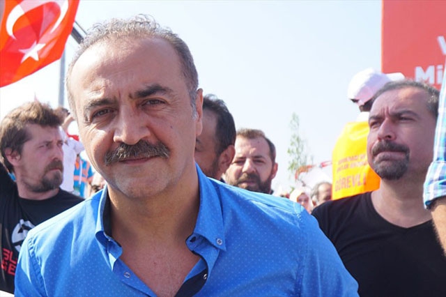 ÜNLÜLER DEMOKRASİ NÖBETİNDE! 15