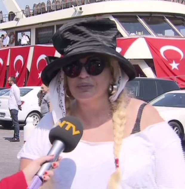 ÜNLÜLER DEMOKRASİ NÖBETİNDE! 16