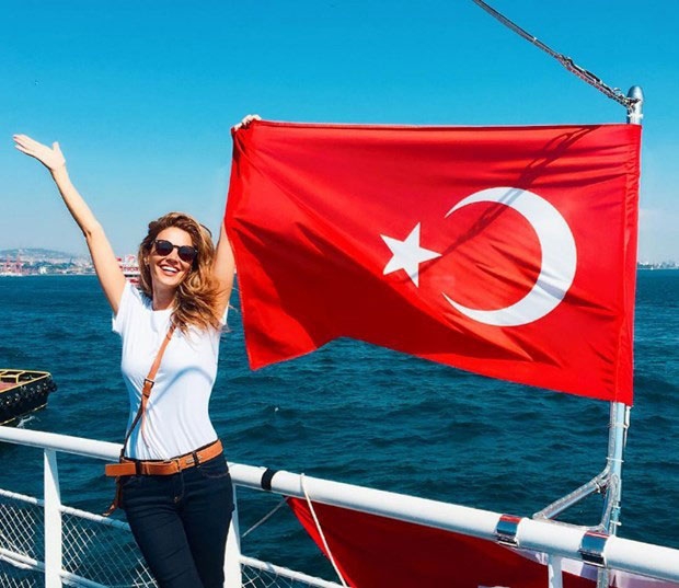 ÜNLÜLER DEMOKRASİ NÖBETİNDE! 20