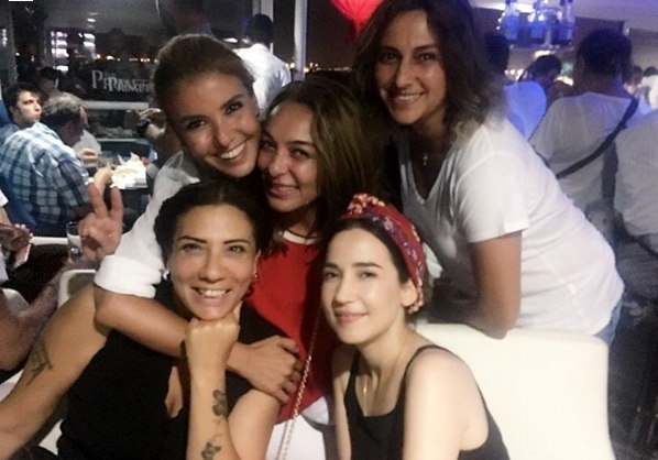 ÜNLÜLER DEMOKRASİ NÖBETİNDE! 26