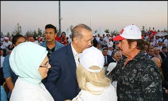 ÜNLÜLER DEMOKRASİ NÖBETİNDE! 46