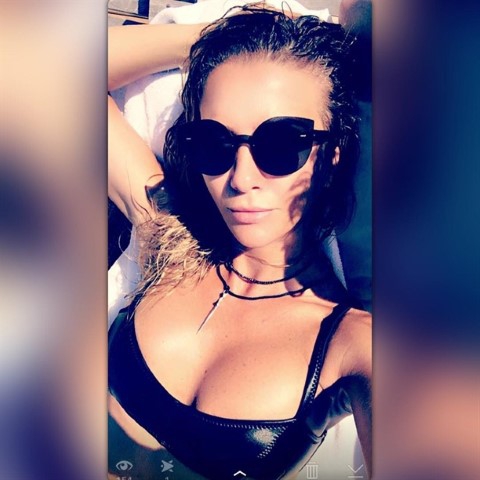 İvana Sert... CESUR VE SEKSİ PAYLAŞIMLAR... 9