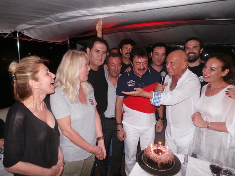 Mehmet - Zühre Dalmaz... ÇİFTE KUTLAMA! 2