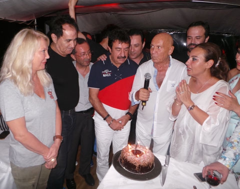 Mehmet - Zühre Dalmaz... ÇİFTE KUTLAMA! 4