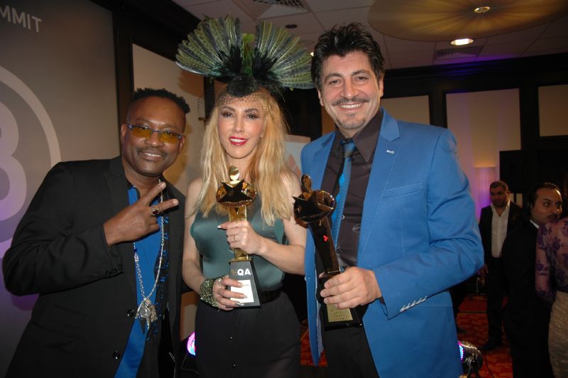 Ekin...'BU ÜLKEDEKİ HERKES ÇİÇEKTİR' 5