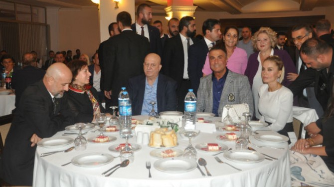 Kocaeli Spastik Çocuklar Derneği.... NUR ERTÜRK VE NURİ ALÇO'YLA COŞTULA 5