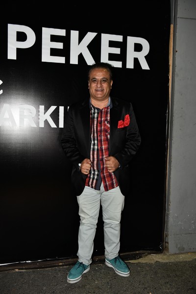 Hakan Peker… KONSERİNDE “ÜNLÜ” REKORU!